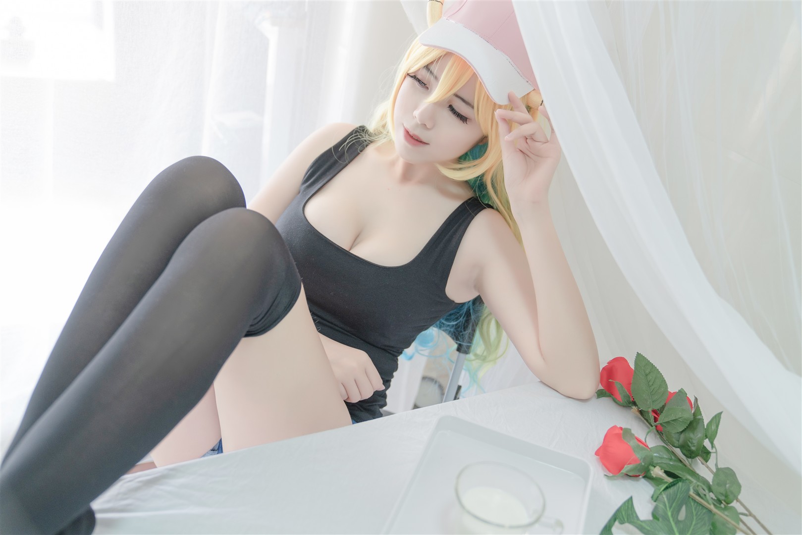 塔塔_Lo1iTa写真预览